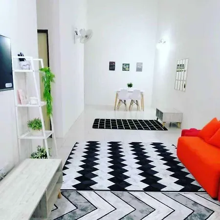 Nur Zahra Sungkai Homestay Luaran gambar