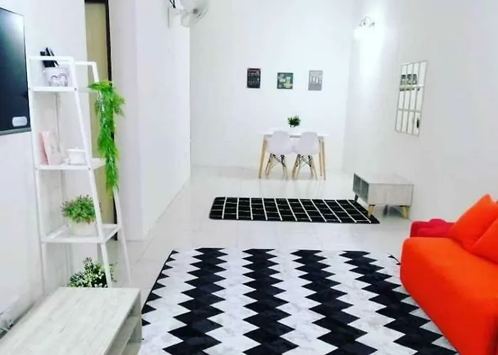 Nur Zahra Sungkai Homestay